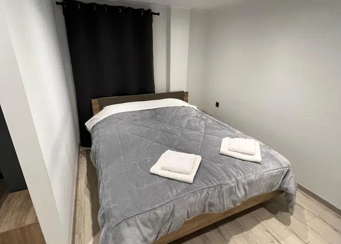 Raphael's Skg Apartament Salonic