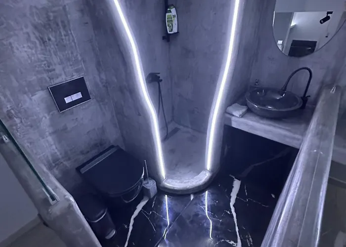 Raphael's Skg Apartament